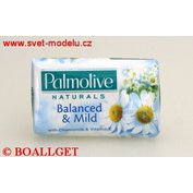 Palmolive  Balanced & Mild with Chamomile & Vitamin E toaletní mýdlo 90 g Procter & Gamble D-033770
